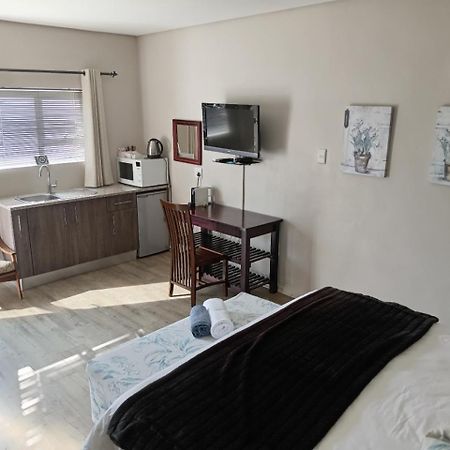 Urban Manor Bed & Breakfast Port Elizabeth Exterior foto