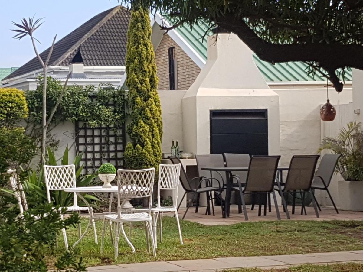 Urban Manor Bed & Breakfast Port Elizabeth Exterior foto
